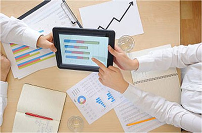 专注青岛注册公司、代理记账与财务咨询服务 一站式企业财税解决方案